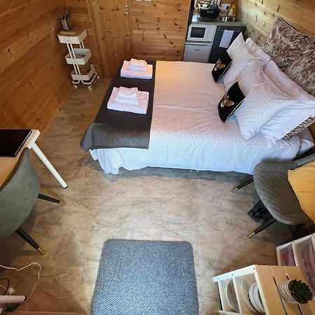 Earls View Pod Hotel Carna Buitenkant foto